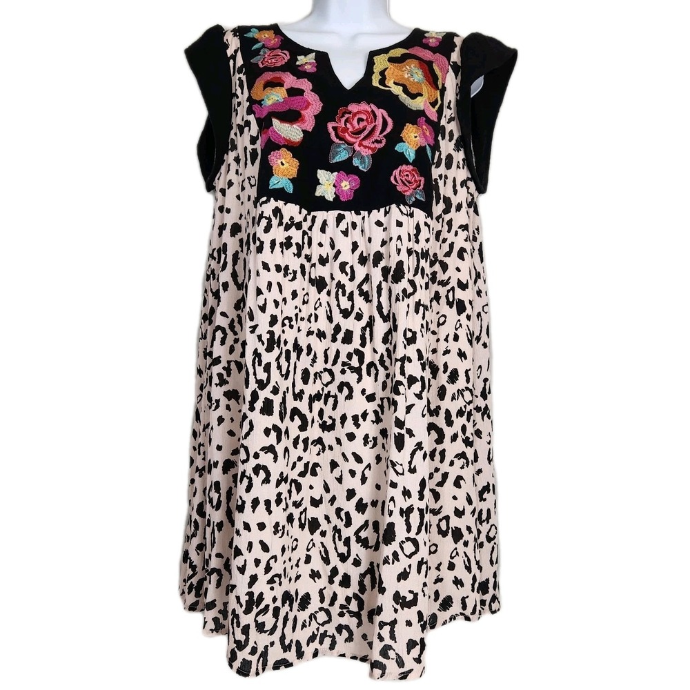 Savanna Jane Embroidered Tunic Dress M Boho Floral Leopard Print V Neck Flutter